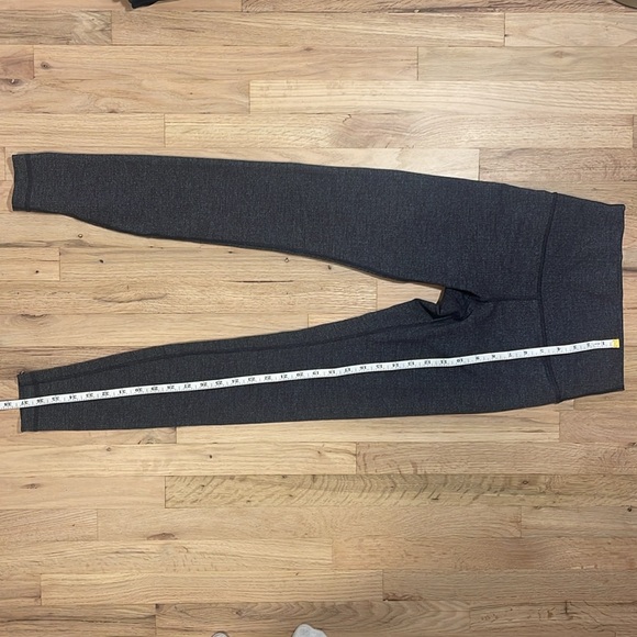 Lululemon Leggings Grey Size 4 - Picture 7 of 7